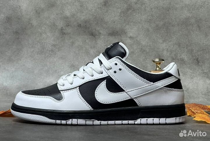 Кроссовки Nike SB Dunk low 1 бело-черные размер 43