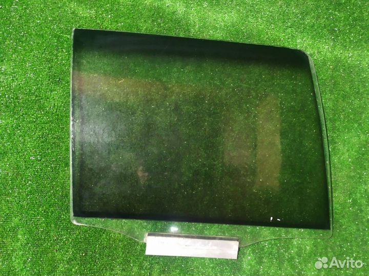 Стекло дверное заднее правое Daewoo Nexia седан