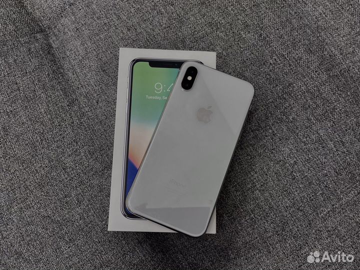 iPhone X, 64 ГБ