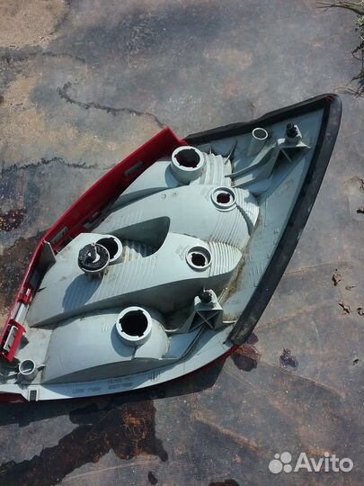 Фонарь задний skoda octavia,fabia,yeti