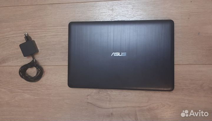 Ноутбук asus X541N