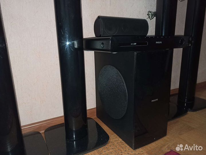 Домашний кинотеатр philips 5.1 HTC5591