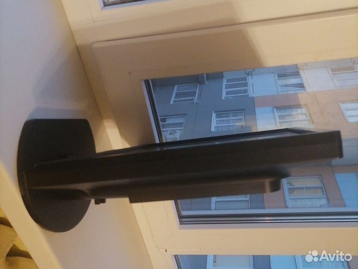 Монитор Philips