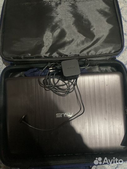 Ноутбук asus vivobook