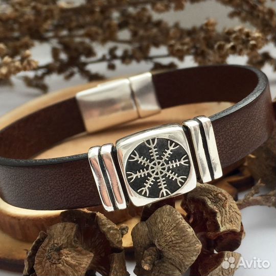 Защита. Браслет оберег Шлем Ужаса