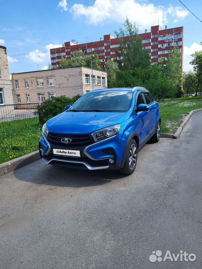 LADA XRAY Cross 1.6 CVT, 2022, 15 000 км