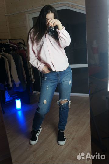 Джинсы женские рваные