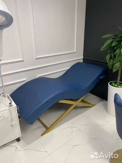 Кушетка для наращивания ресниц