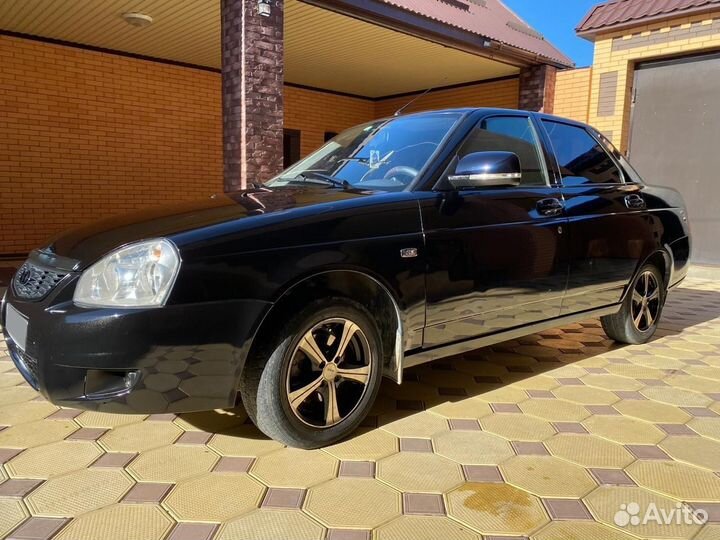 LADA Priora 1.6 МТ, 2010, 292 906 км