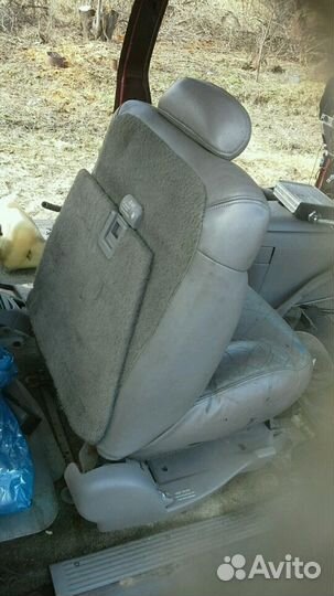 Сидение 2й ряд субурбан 95г-99г