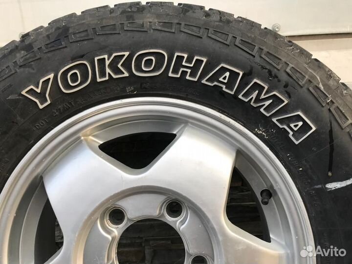 Yokohama Geolandar A/T G011 245/70 R16