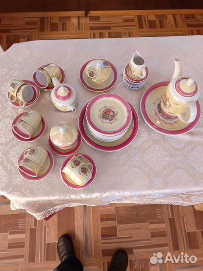 Чайно-кофейный сервиз Мадонна