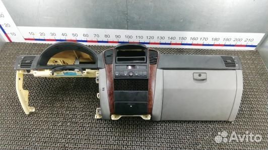 Панель приборов (торпедо) KIA sorento 1 (1BR11IS01