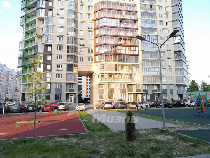 2-к. квартира, 51 м², 13/16 эт.