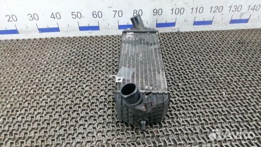 Радиатор интеркуллера hyundai IX35 1 (8UK15KC01)