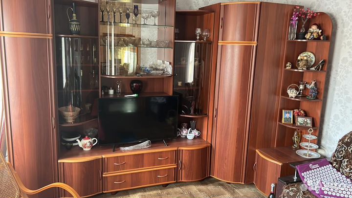 Стенка в гостиную