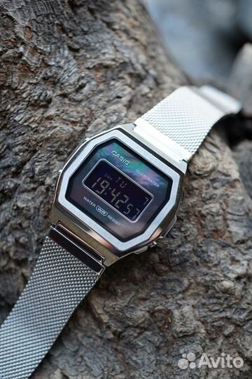 Оригинальные часы A1000M-1BCasio Vintage