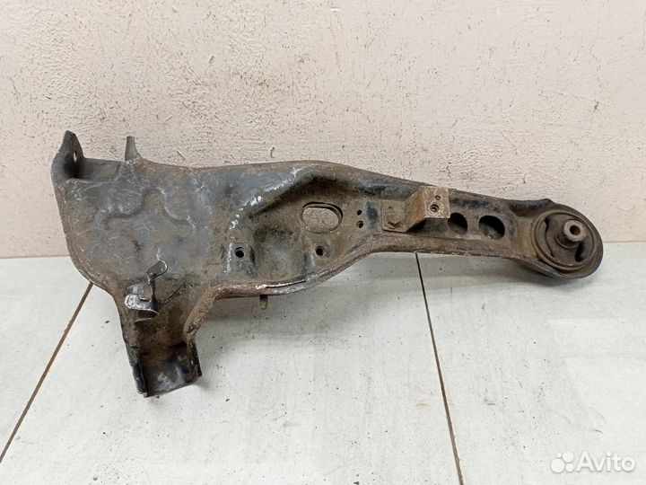 Рычаг задний продольный правый