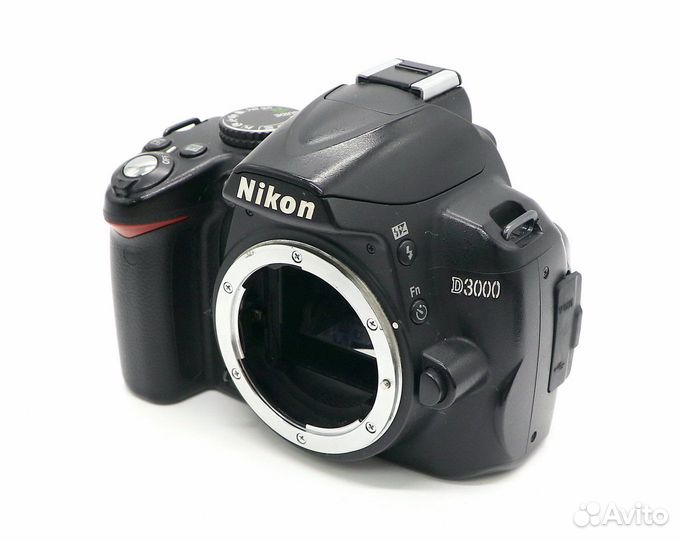 Nikon D3000 body (пробег 24030 кадров)