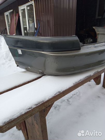 Бампер toyota caldina st210