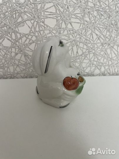 Фарфоровая статуэтка Заяц СССР