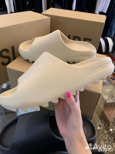 Тапочки Adidas Yeezy Slide (36-45)