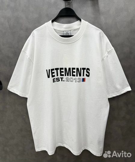 Футболка Vetements (Тренд 2024)