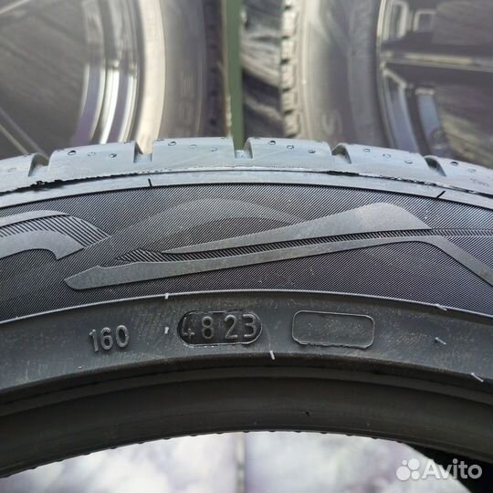 Ikon Tyres Autograph Ultra 2 SUV 295/40 R21 111Y