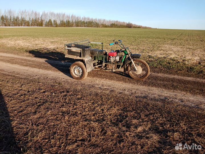 Трицикл Урал