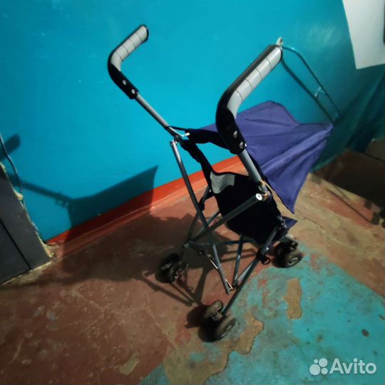 Коляска трость