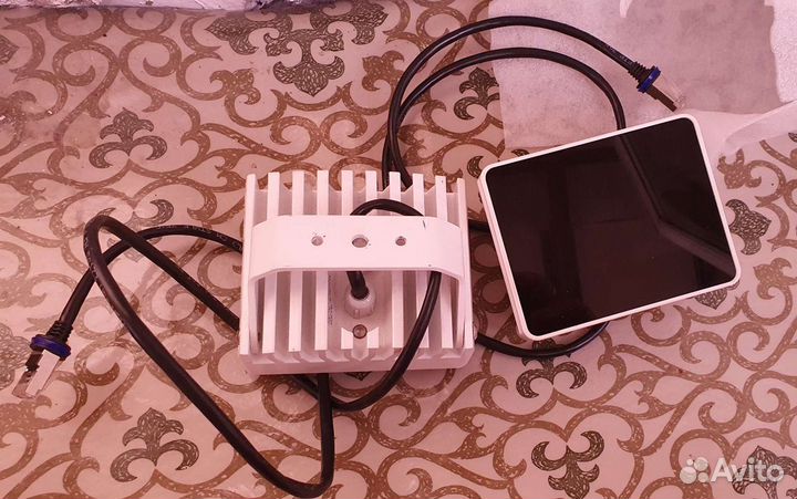 Инфракрасная лампа Mobotix