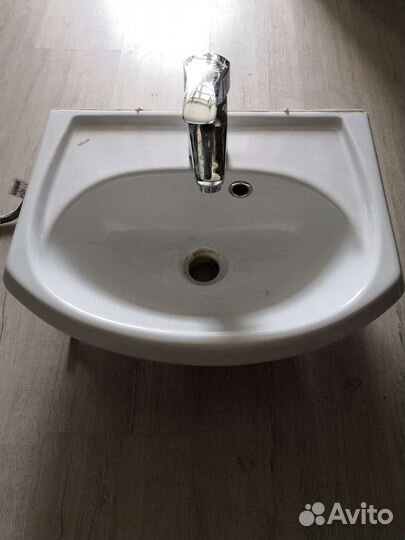 Раковина в ванную