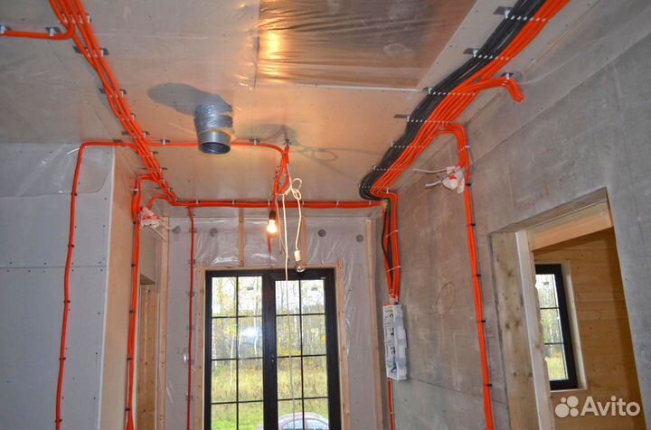 Электрик. Услуги электрика. Штробление