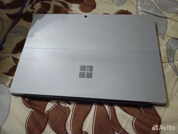 Microsoft surface pro 4