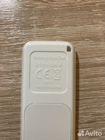 Шагомер omron