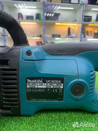 Электропила цепная Makita UC4030A/05M