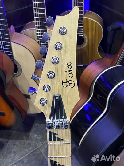 Электрогитара + Комбоусилитель 10вт