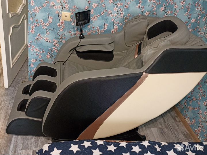 Массажное кресло