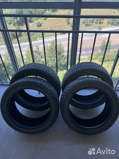 Dunlop SP Winter Ice 03 235/45 R18