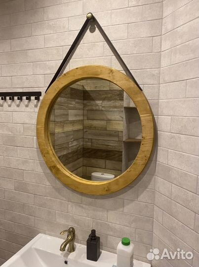 Круглое зеркало