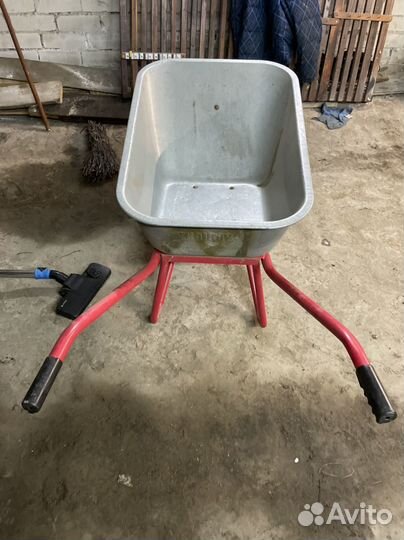 Садовая тележка тачка