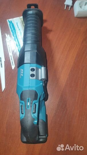 Сабельная пила Makita XGT JR001GZ 40 v