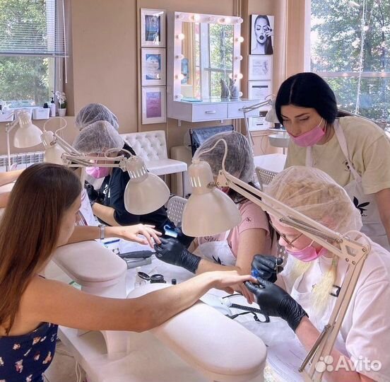 Курсы маникюра в Иркутске