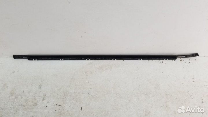 Молдинг двери передний левый Kia Ceed 2 2012
