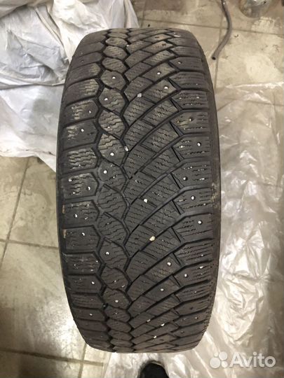 Gislaved Nord Frost 200 215/60 R16