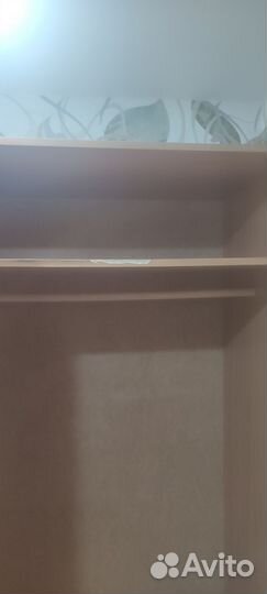 Шкаф распашной с зеркалом бу