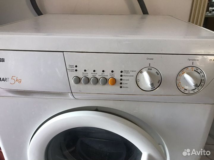 Стиральная машинка zanussi
