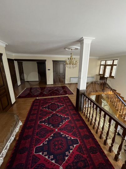 Дом 406,8 м² на участке 5,4 сот.