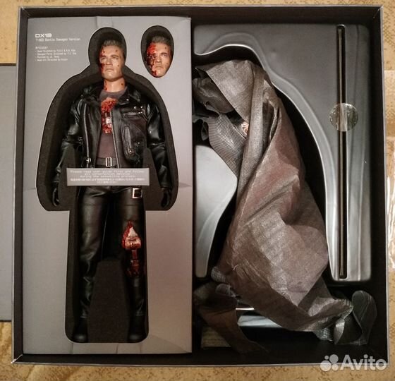 Terminator DX13 Hot Toys