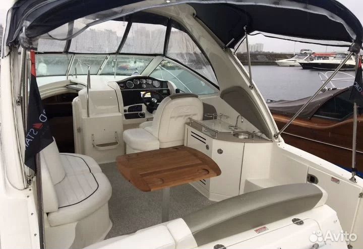 Sea Ray 325